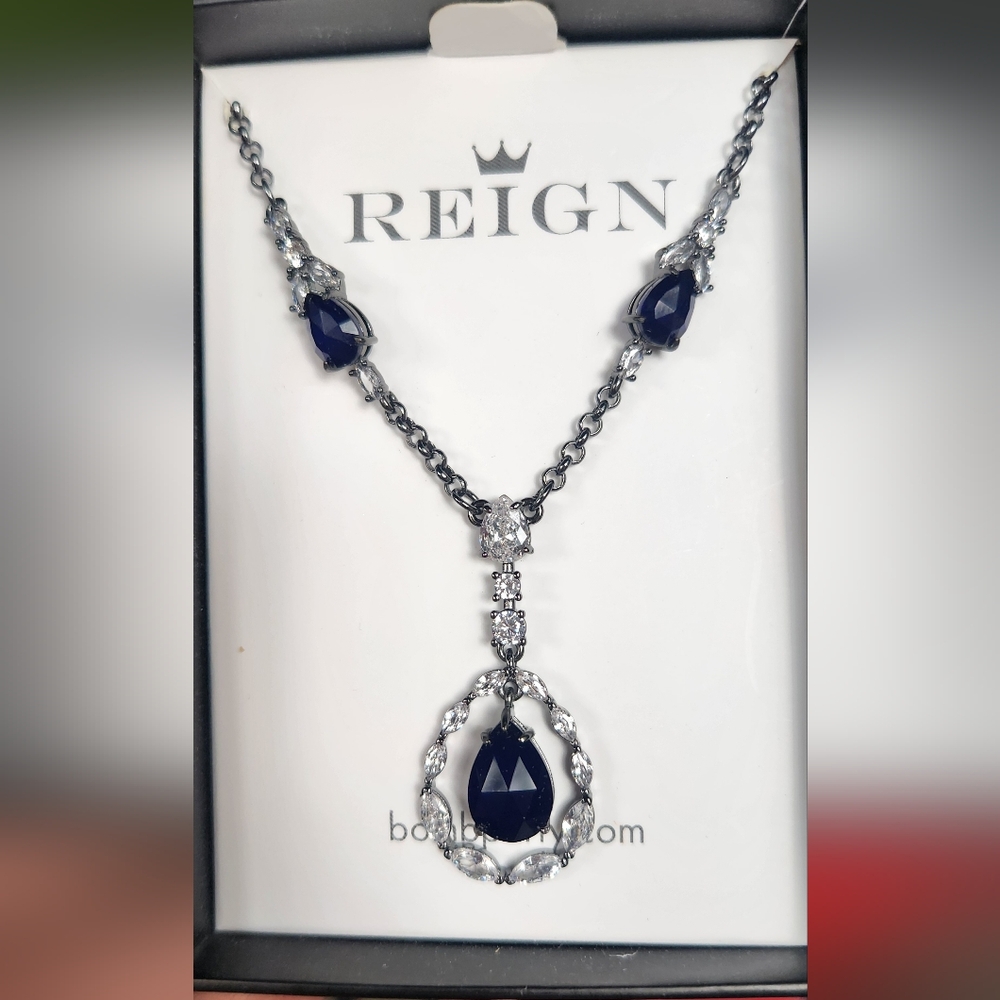 NWT!  SET!  BP Reign Villain Sapphire Blue and Silver Earrings and Necklace - Picture 4 of 8